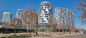 Ellipse Waterfall City Luxury Apartment - Bigger Apartment than Most, 9th Floor